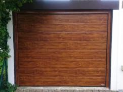 Holz-Garagentor